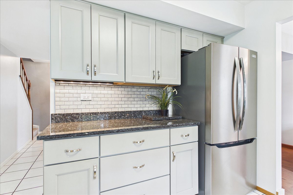 2655 Lindrick Lane, Aurora, IL 60504