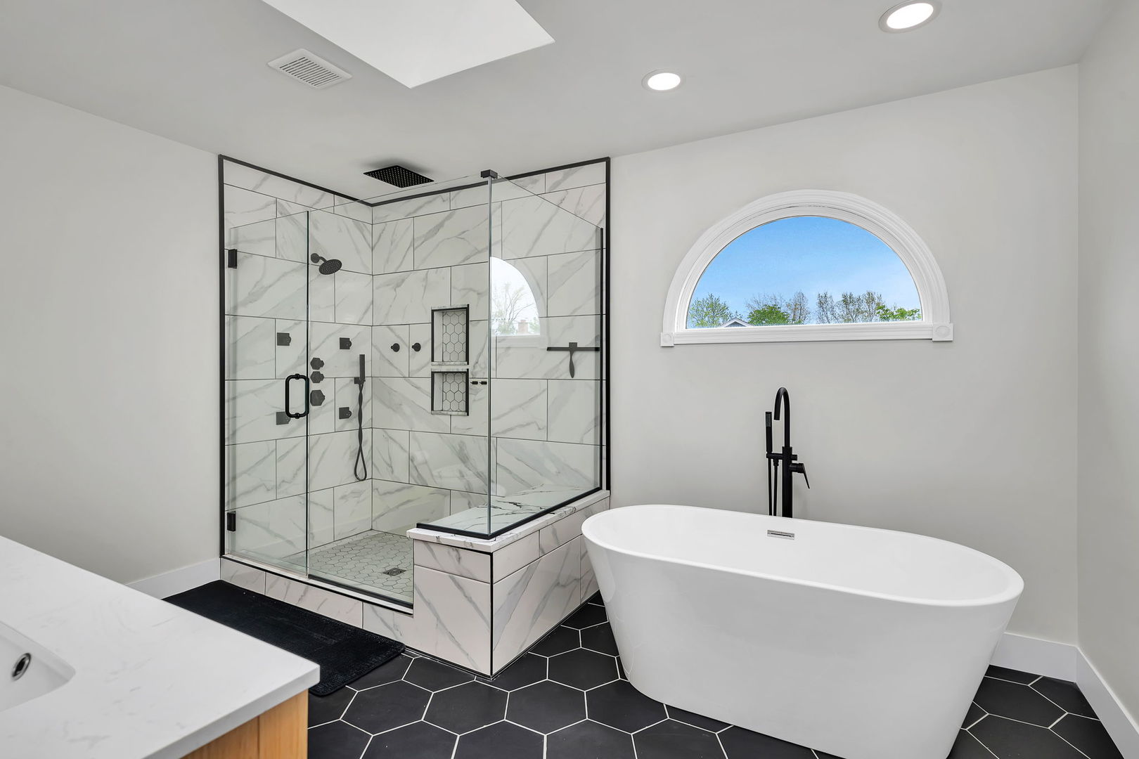 6 W Wend Street, Lemont, IL 60439