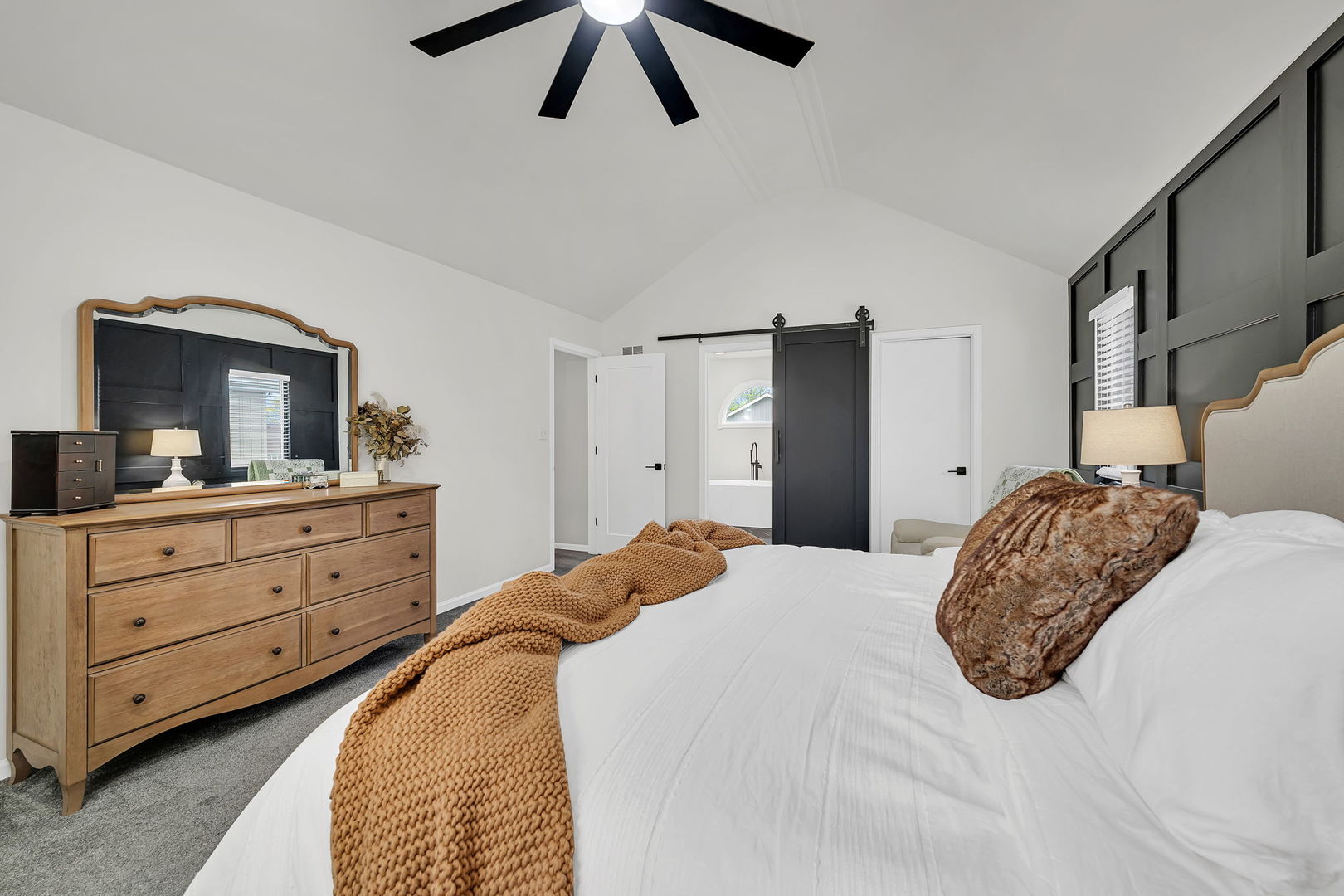 6 W Wend Street, Lemont, IL 60439