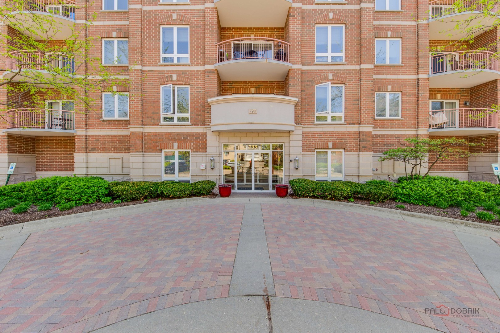 Des Plaines, IL 60016