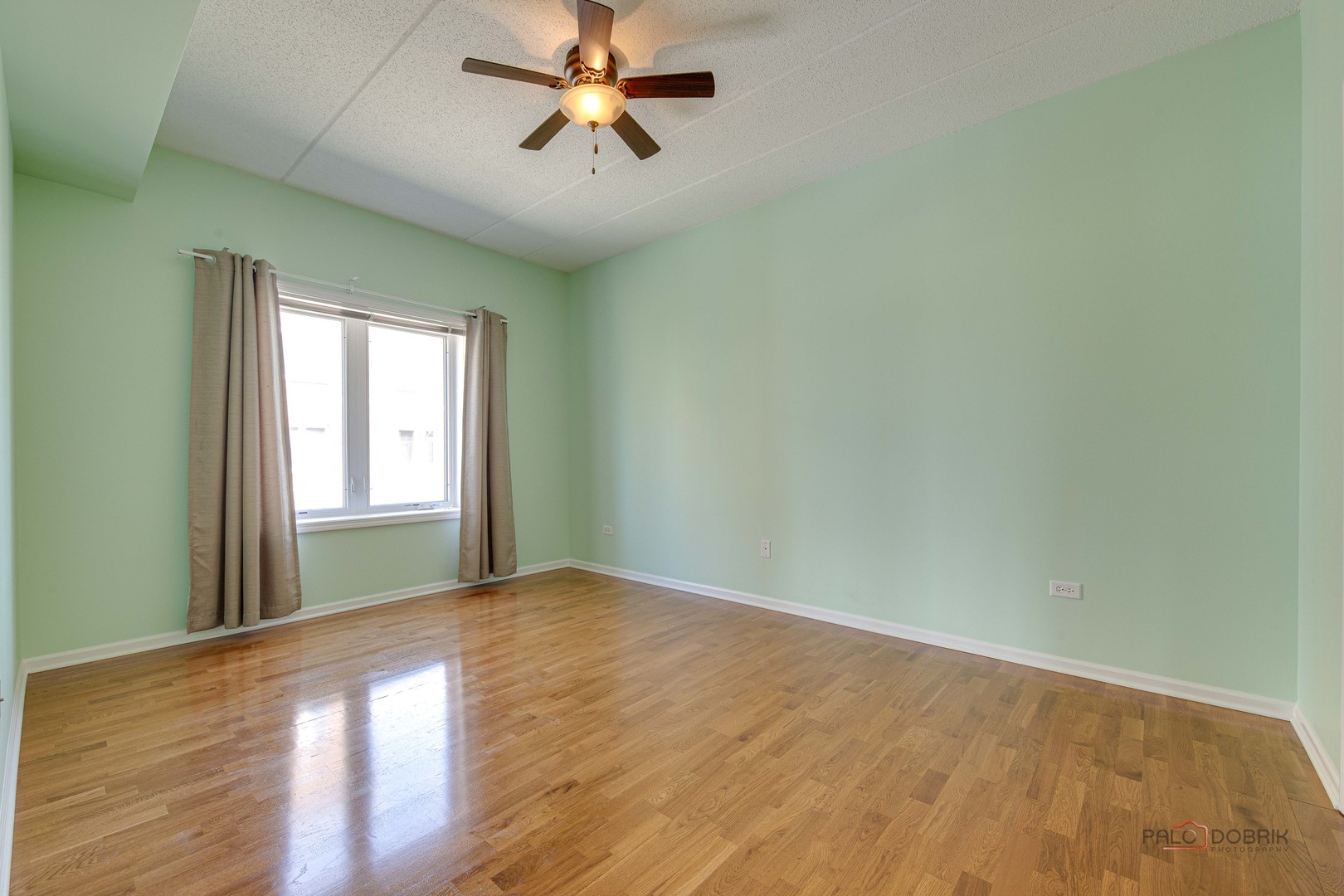 Des Plaines, IL 60016