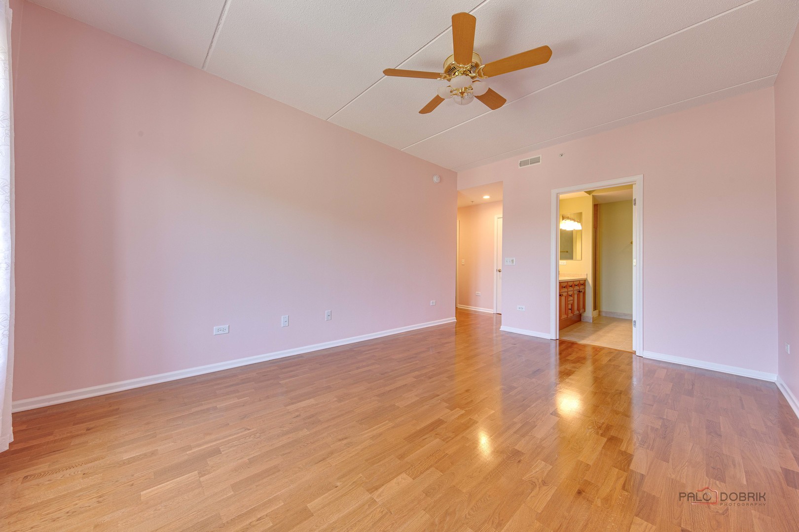 Des Plaines, IL 60016