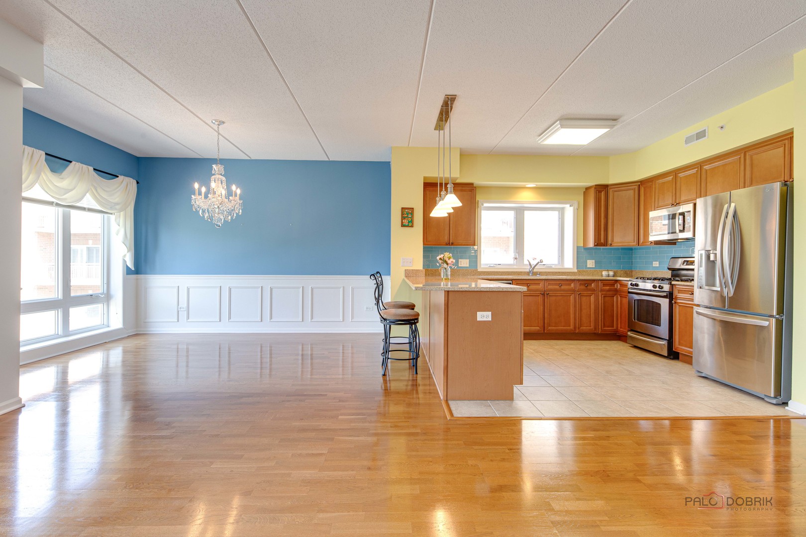 Des Plaines, IL 60016