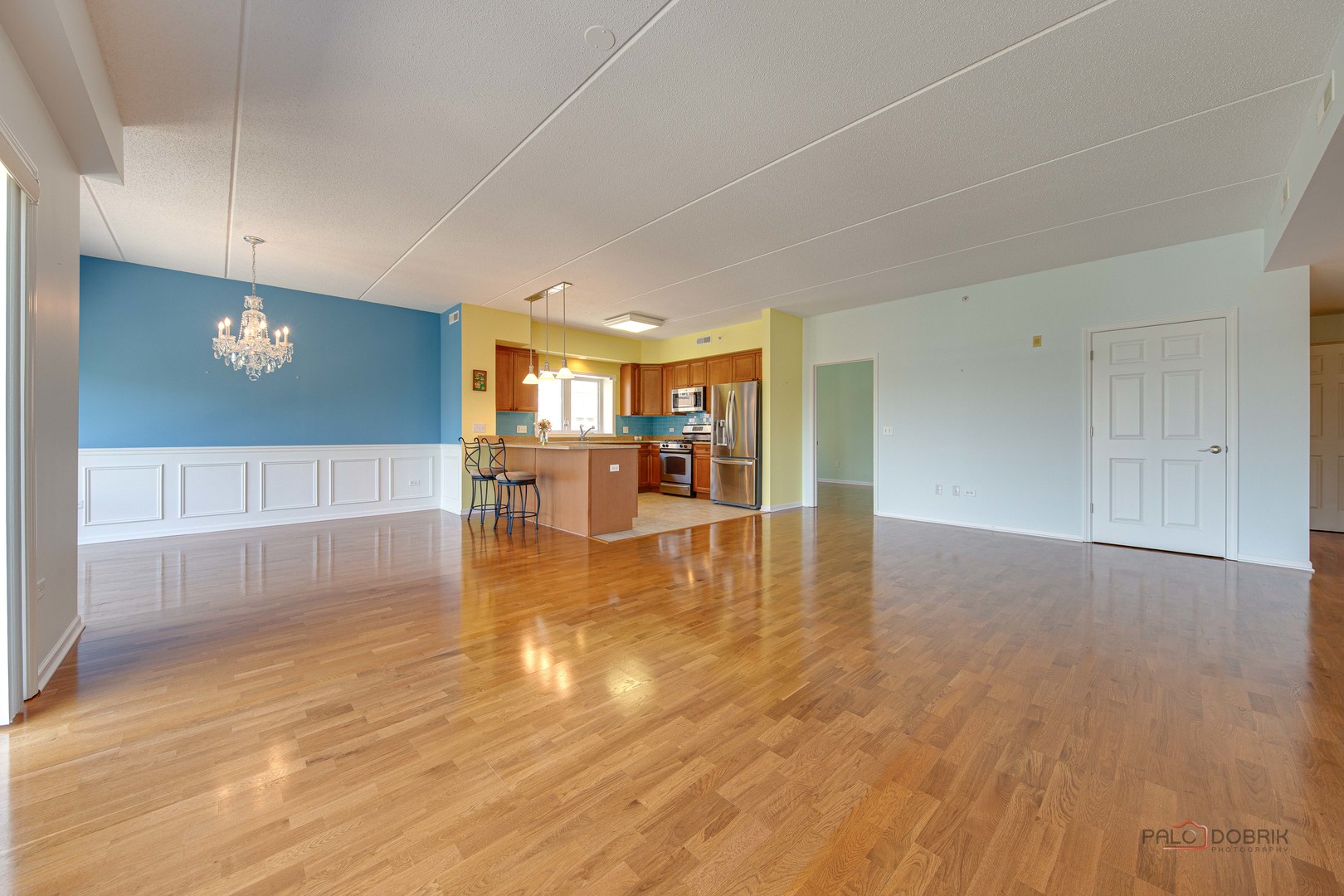 Des Plaines, IL 60016