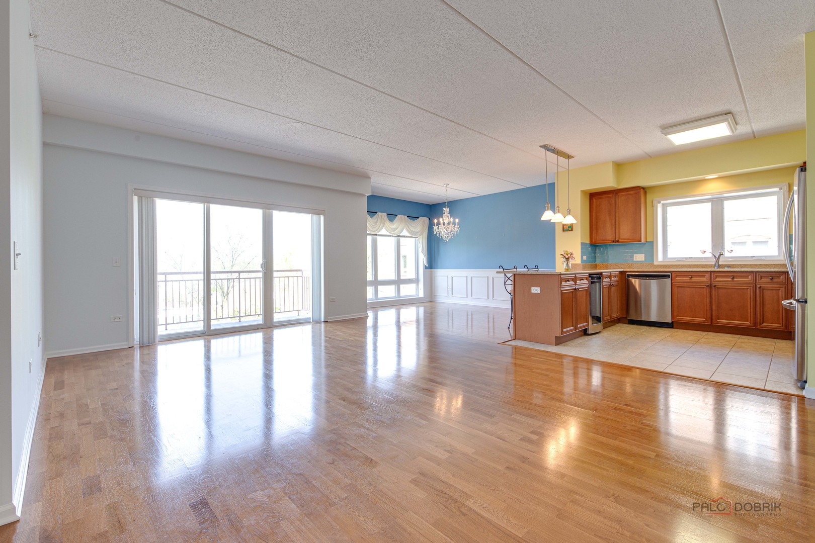 Des Plaines, IL 60016