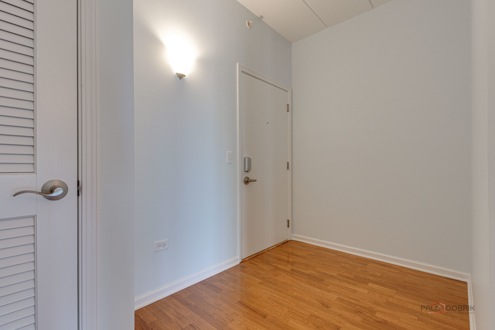 Des Plaines, IL 60016