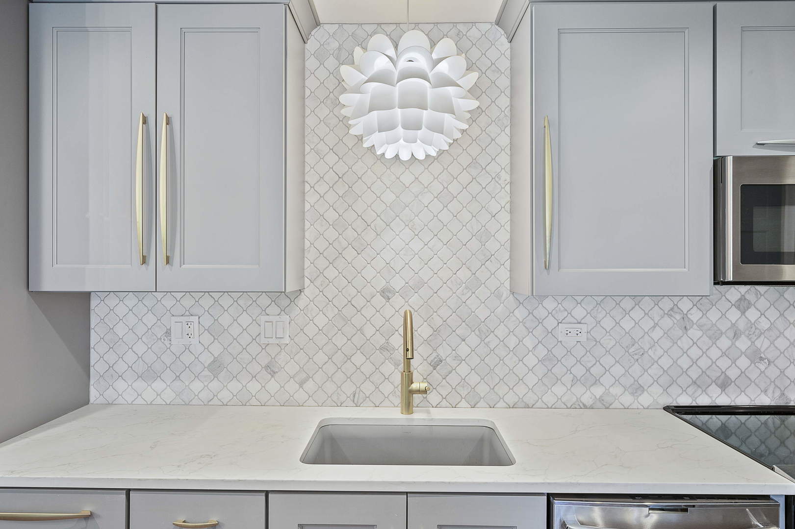 2 Oak Brook Club Drive #C310, Oak Brook, IL 60523