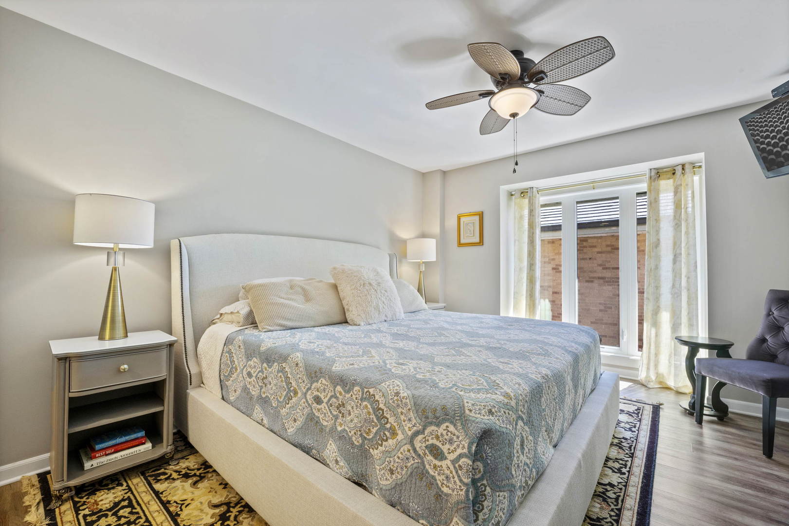 2 Oak Brook Club Drive #C310, Oak Brook, IL 60523