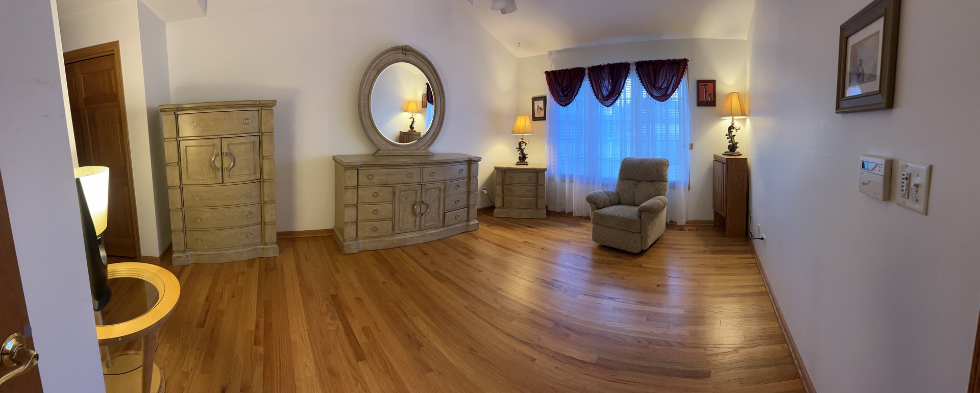 6620 S Pond View Drive, Tinley Park, IL 60477