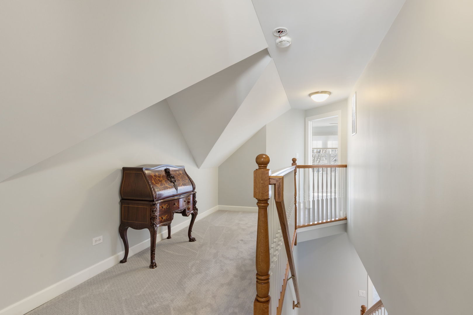 148 Jane Court, Clarendon Hills, IL 60514