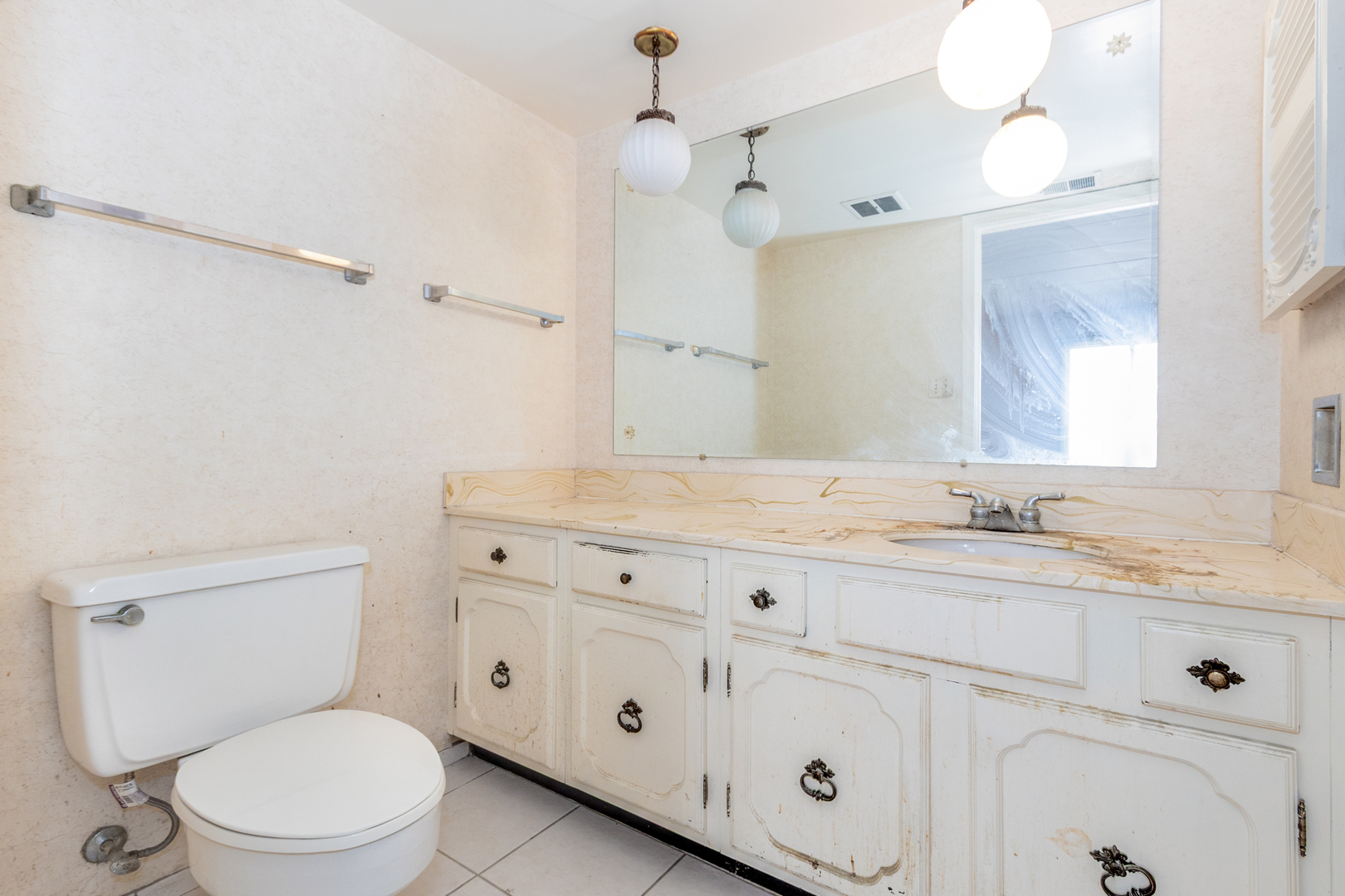 9821 S Keeler Avenue #A, Oak Lawn, IL 60453