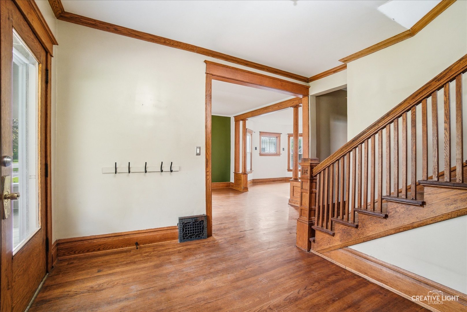 906 Garfield Avenue, Aurora, IL 60506