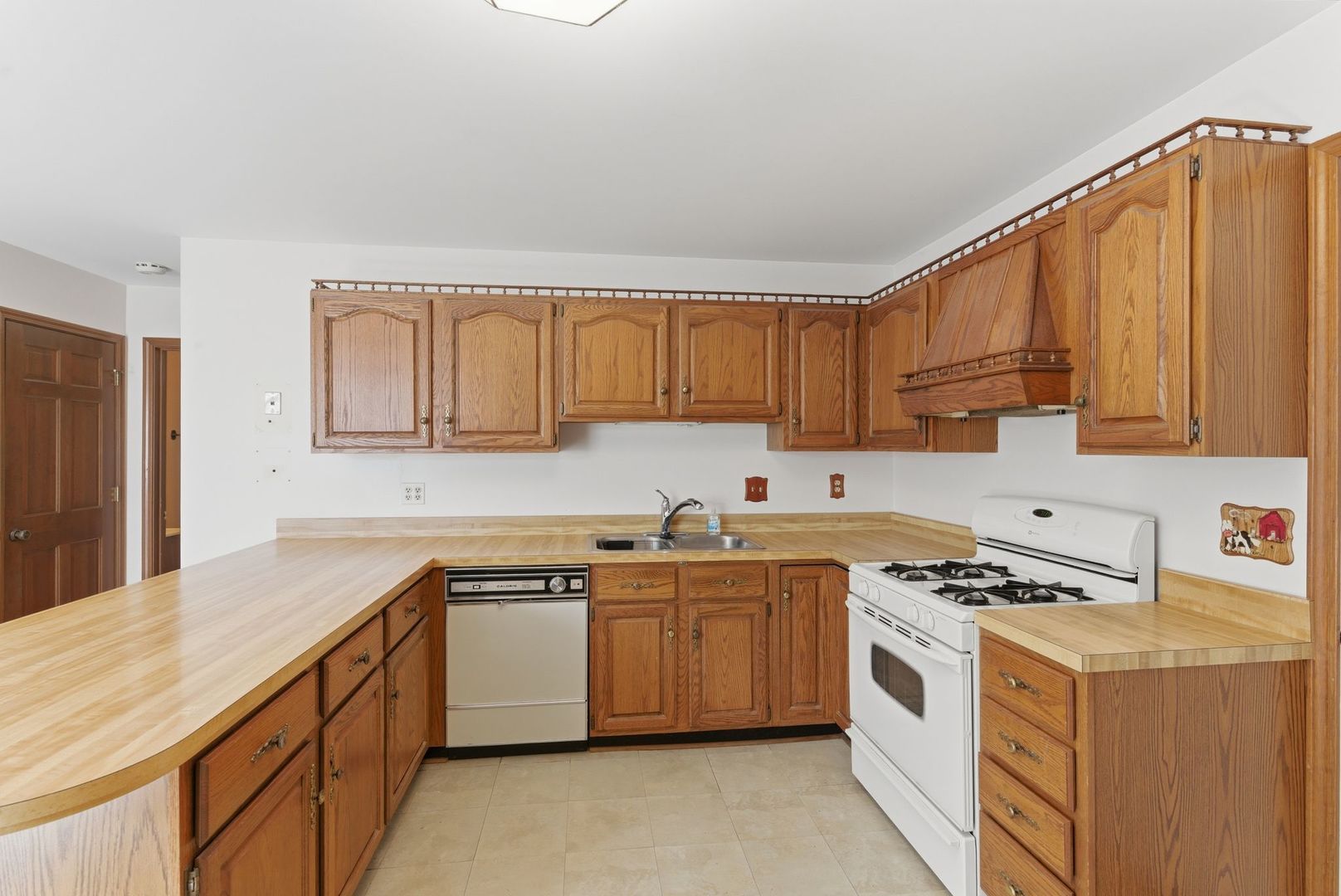 1356 Fifth Street, Montgomery, IL 60538
