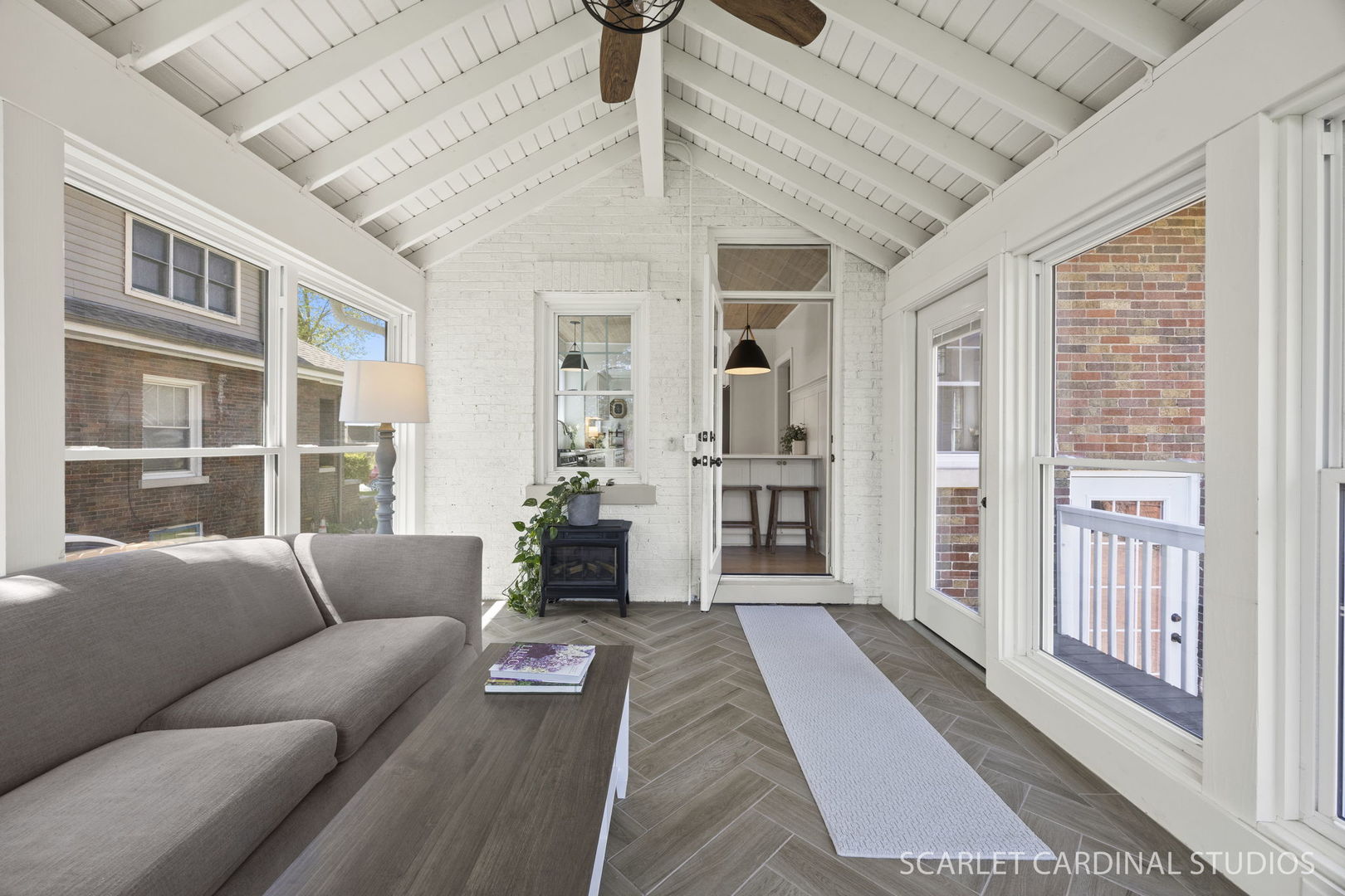 153 S Lombard Avenue, Lombard, IL 60148