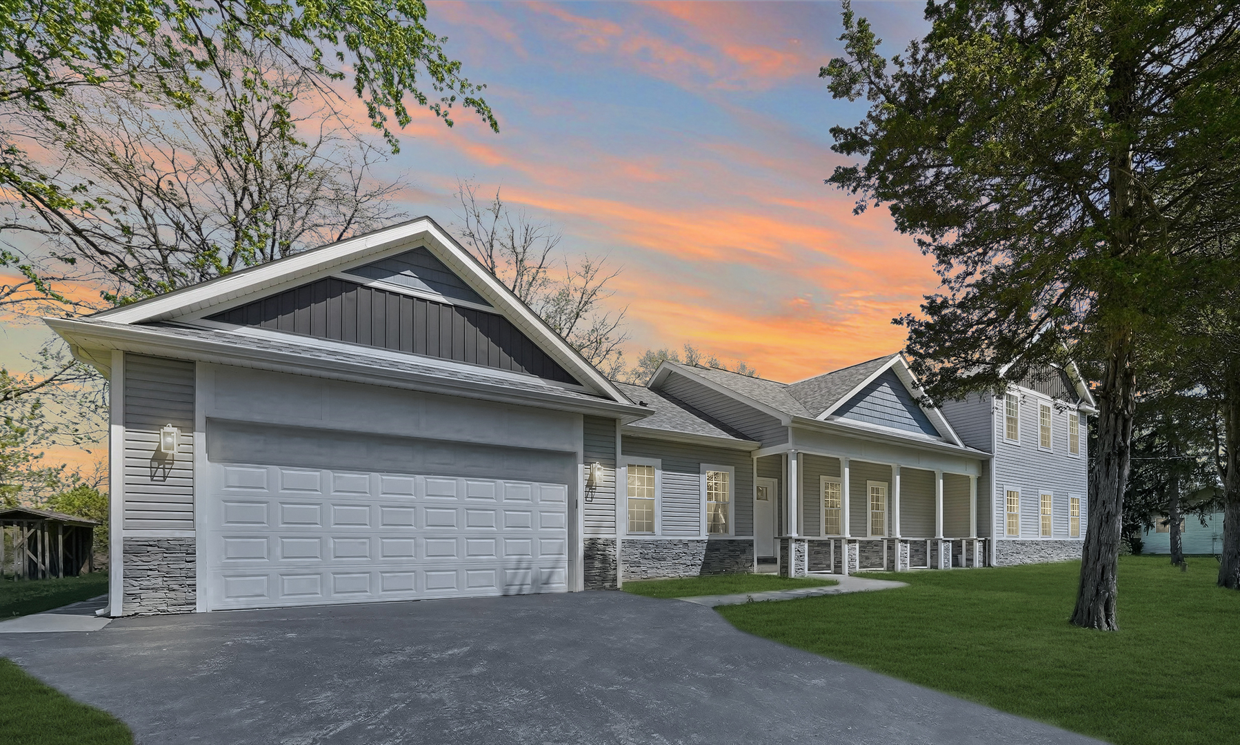 4430 Maple Avenue, Richton Park, IL 60471