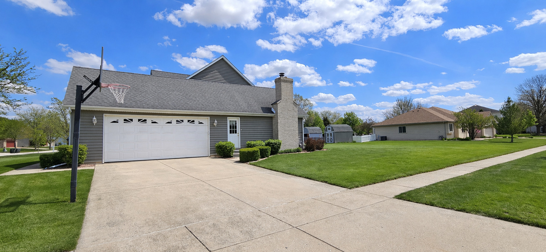 25715 W Cherokee Trail, Channahon, IL 60410