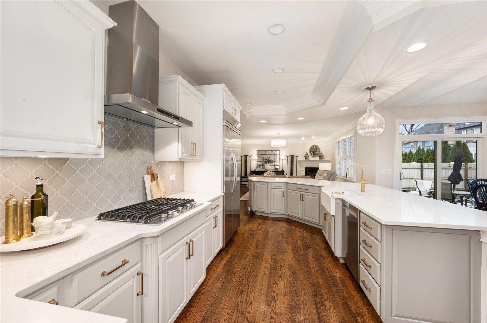 602 S Sunnyside Avenue, Elmhurst, IL 60126