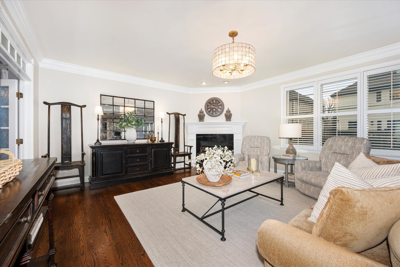 602 S Sunnyside Avenue, Elmhurst, IL 60126