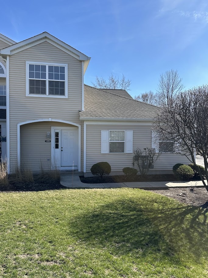 1405 Hidden Grove Circle #1405, Joliet, IL 60435