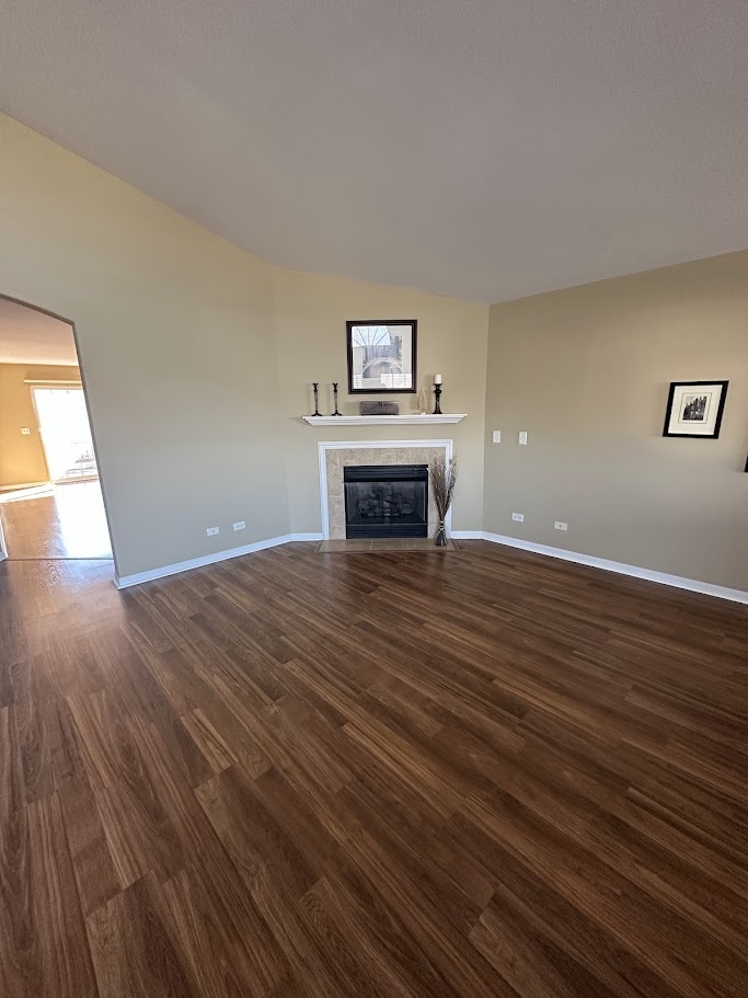 1405 Hidden Grove Circle #1405, Joliet, IL 60435