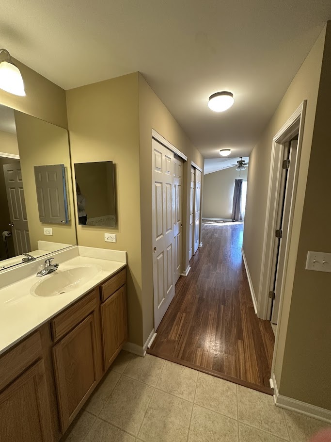 1405 Hidden Grove Circle #1405, Joliet, IL 60435