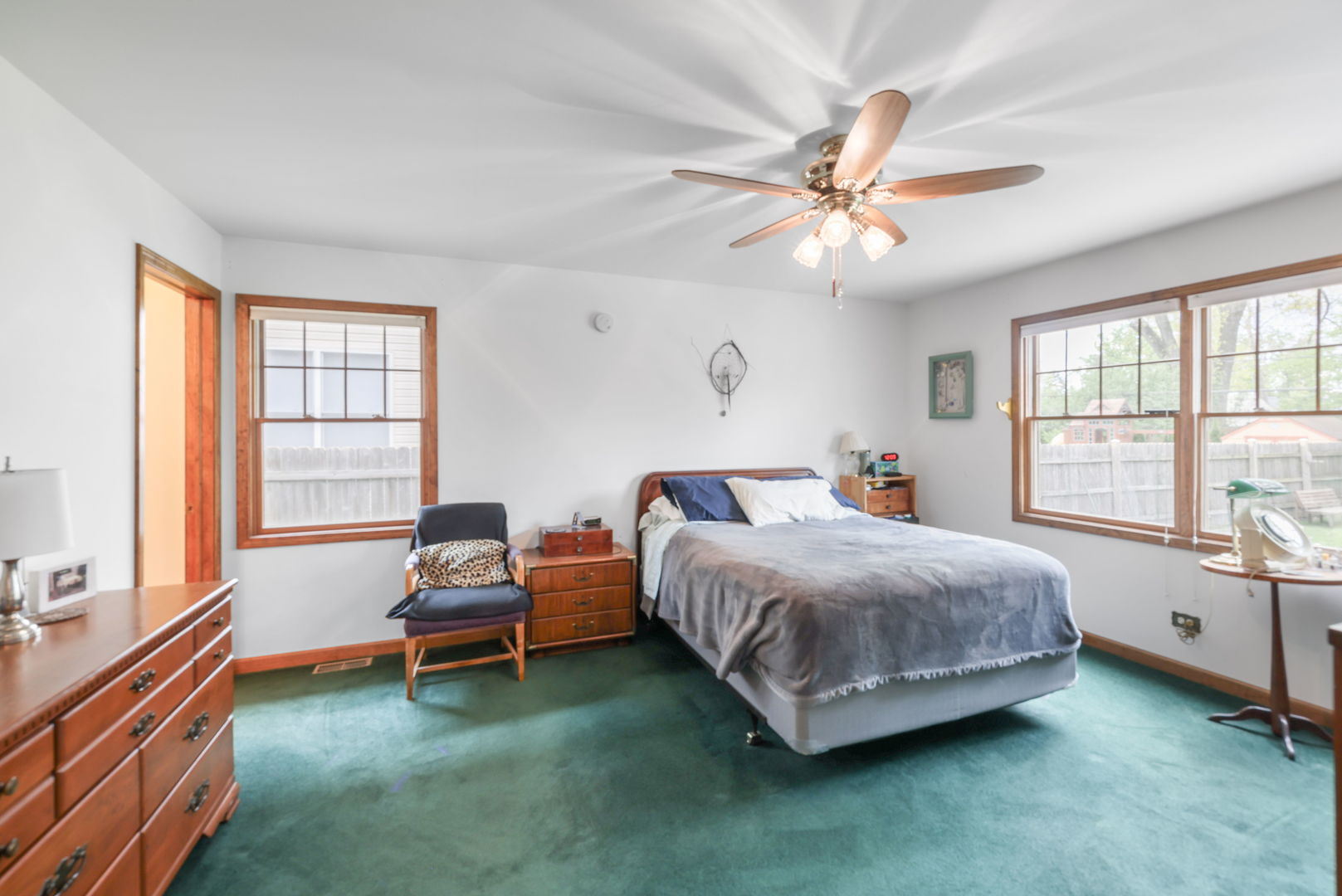 29 W Goebel Drive, Lombard, IL 60148