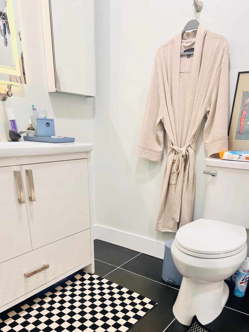 1174 N Chesapeake Lane, Palatine, IL 60074