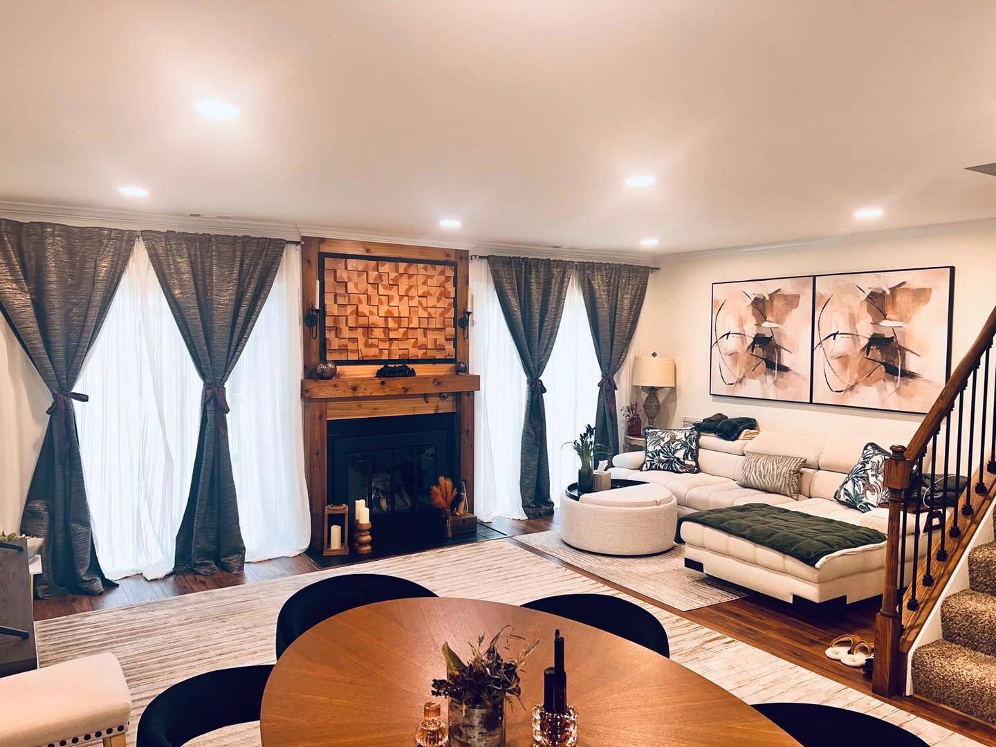 1174 N Chesapeake Lane, Palatine, IL 60074