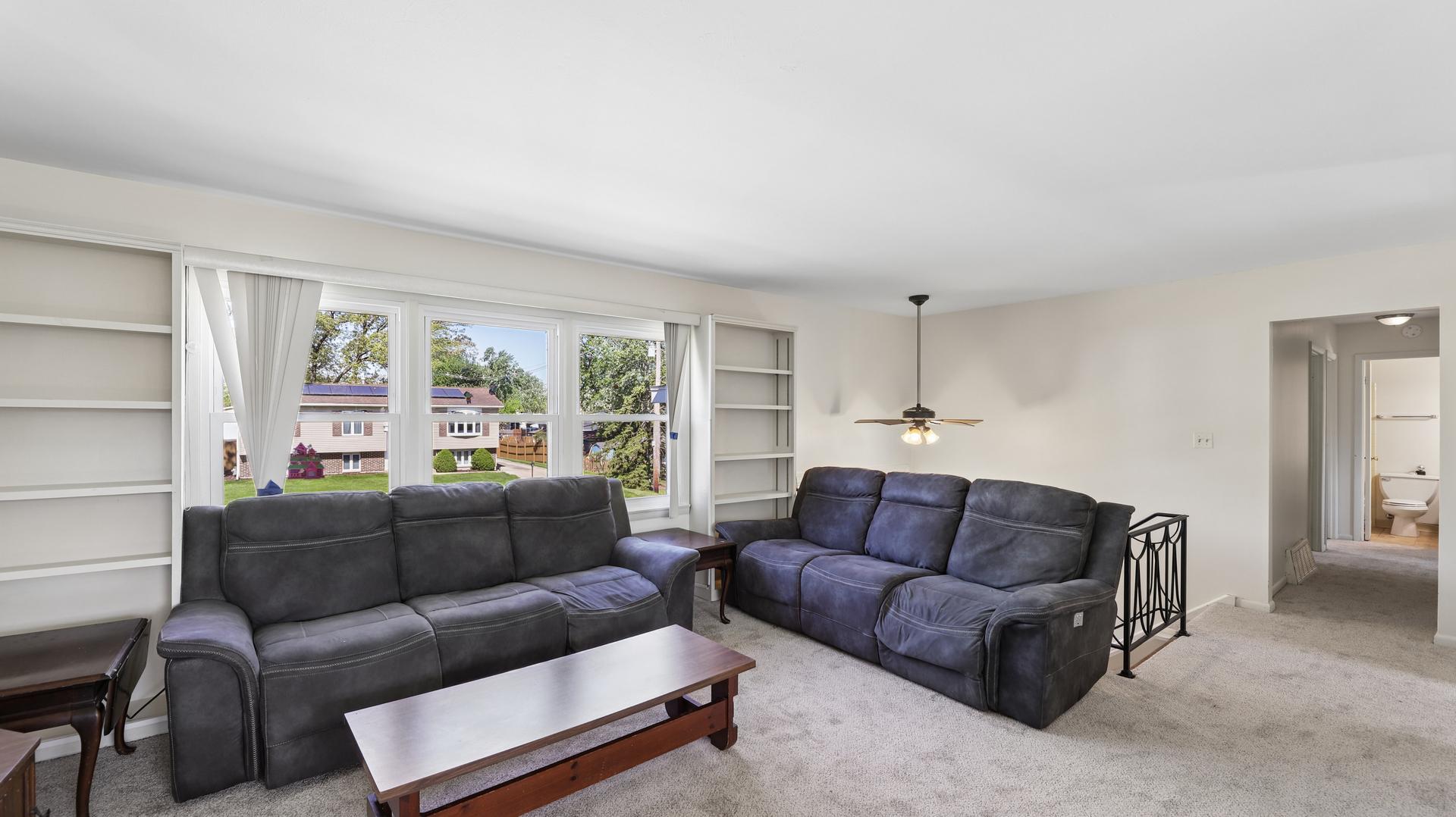 7901 Iroquois Court, Woodridge, IL 60517
