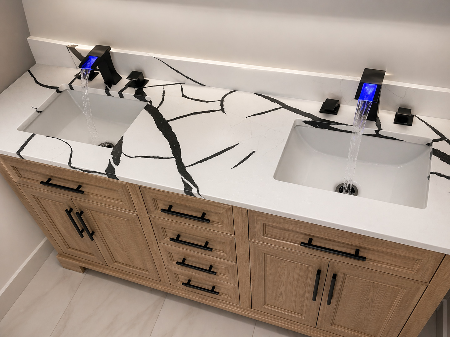 3913 Saratoga Avenue #117, Downers Grove, IL 60515