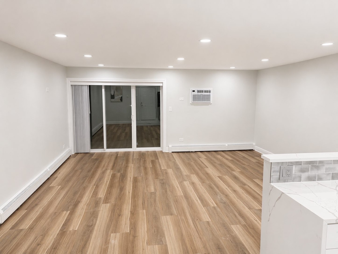 3913 Saratoga Avenue #117, Downers Grove, IL 60515