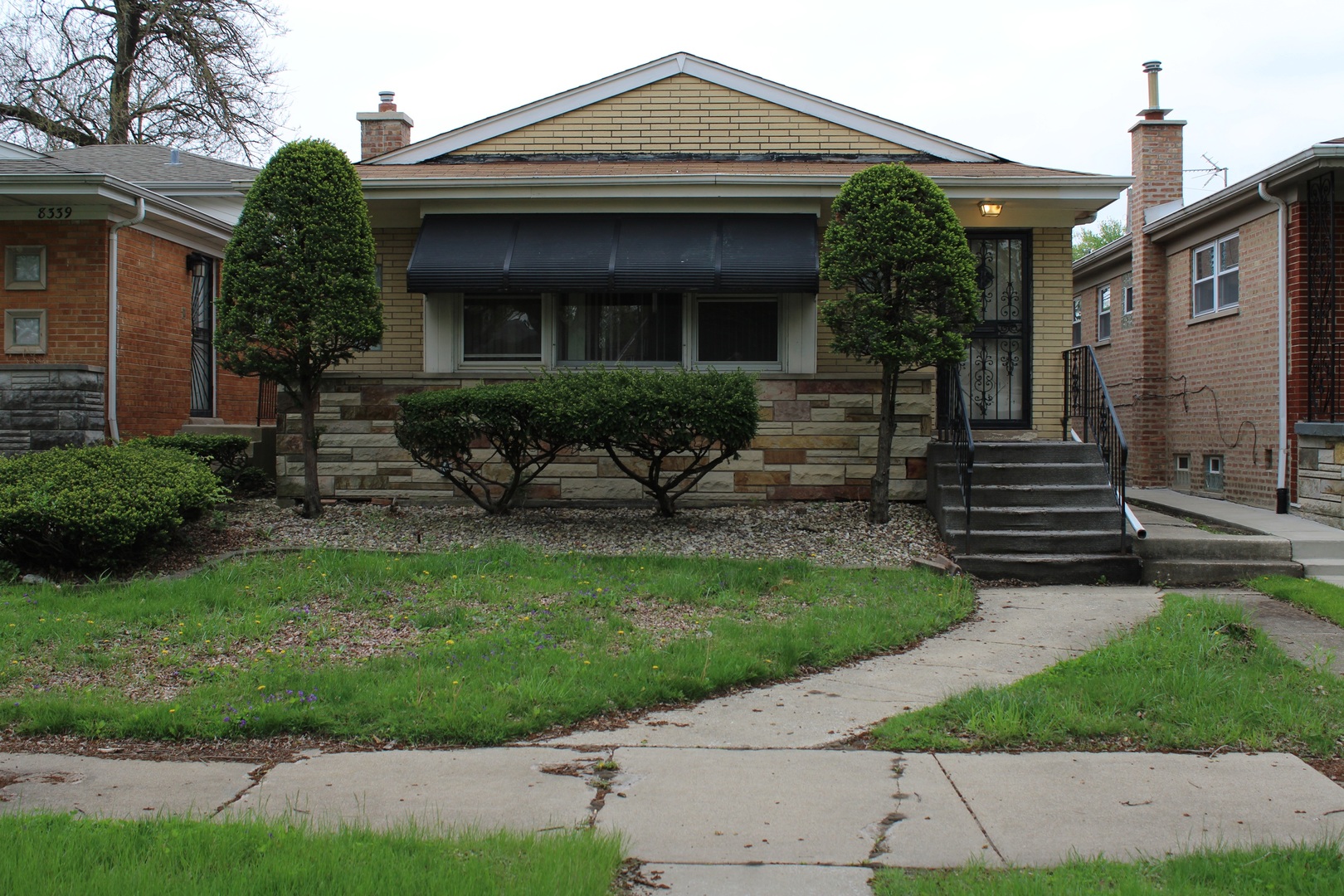 8343 S Calumet Avenue, Chicago, IL 60619