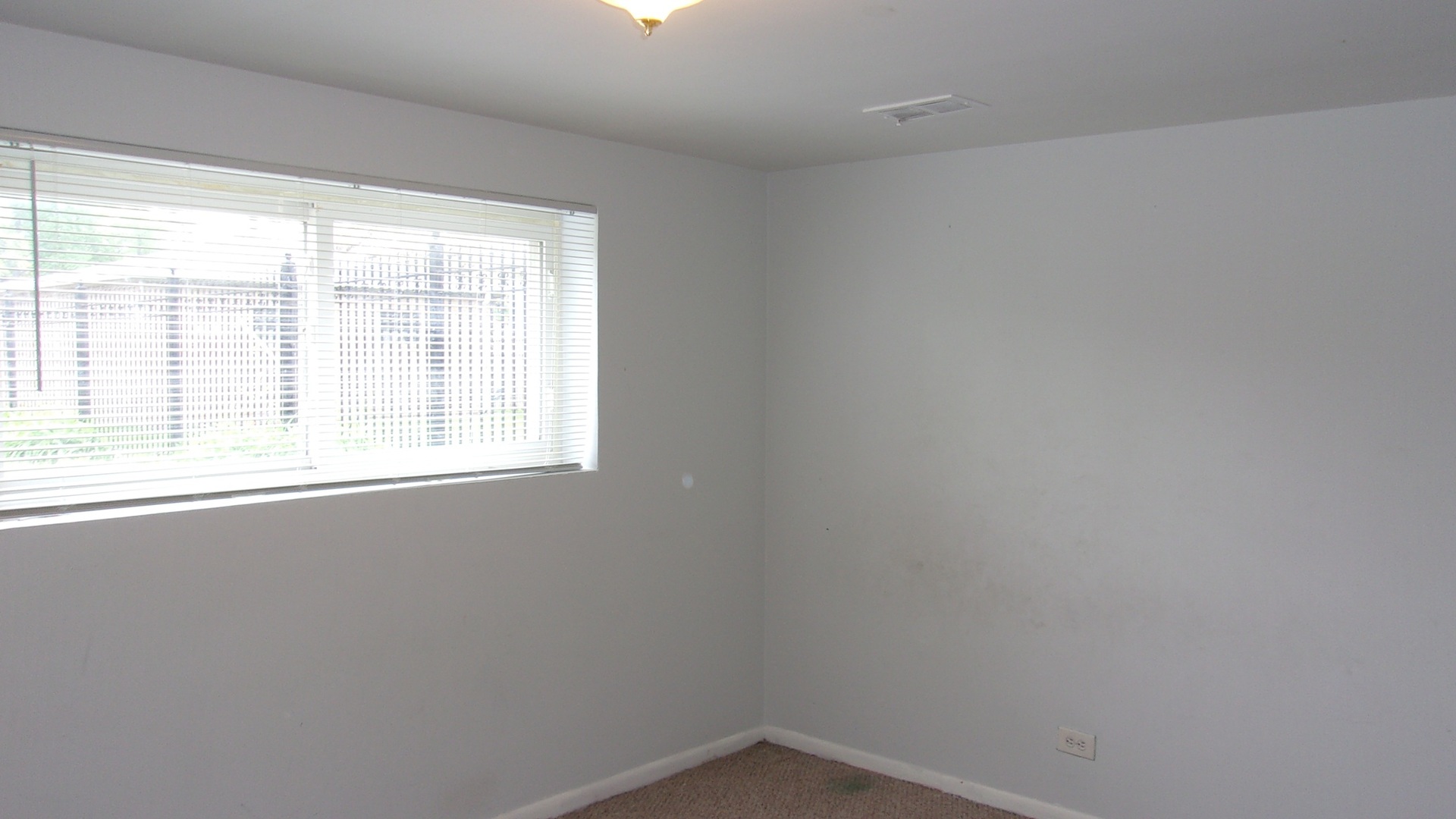 8343 S Calumet Avenue, Chicago, IL 60619