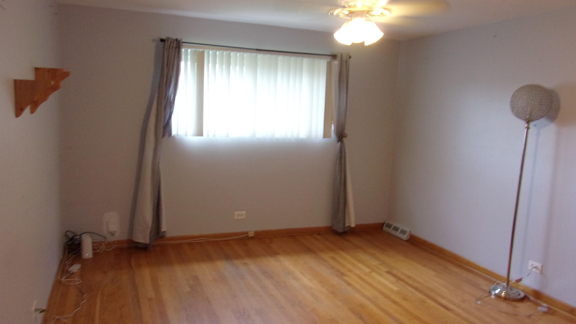 8343 S Calumet Avenue, Chicago, IL 60619