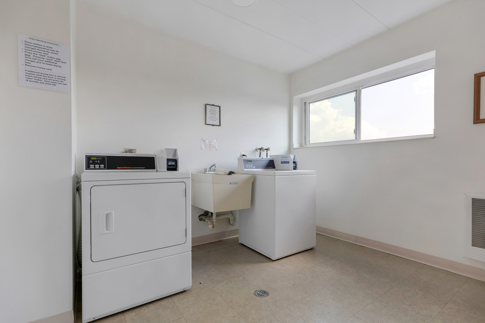 2900 Maple Avenue #17E, Downers Grove, IL 60515