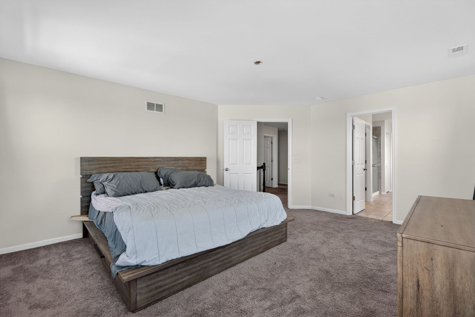 26010 S Indian Creek Trail, Channahon, IL 60410