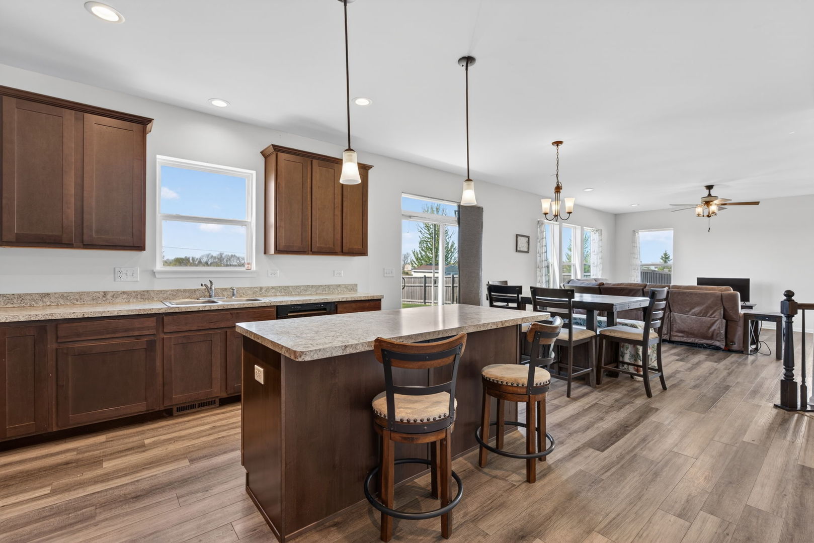 26010 S Indian Creek Trail, Channahon, IL 60410