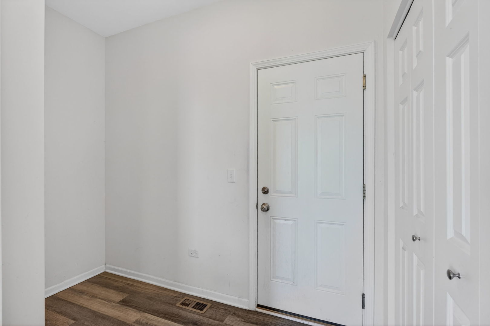 26010 S Indian Creek Trail, Channahon, IL 60410