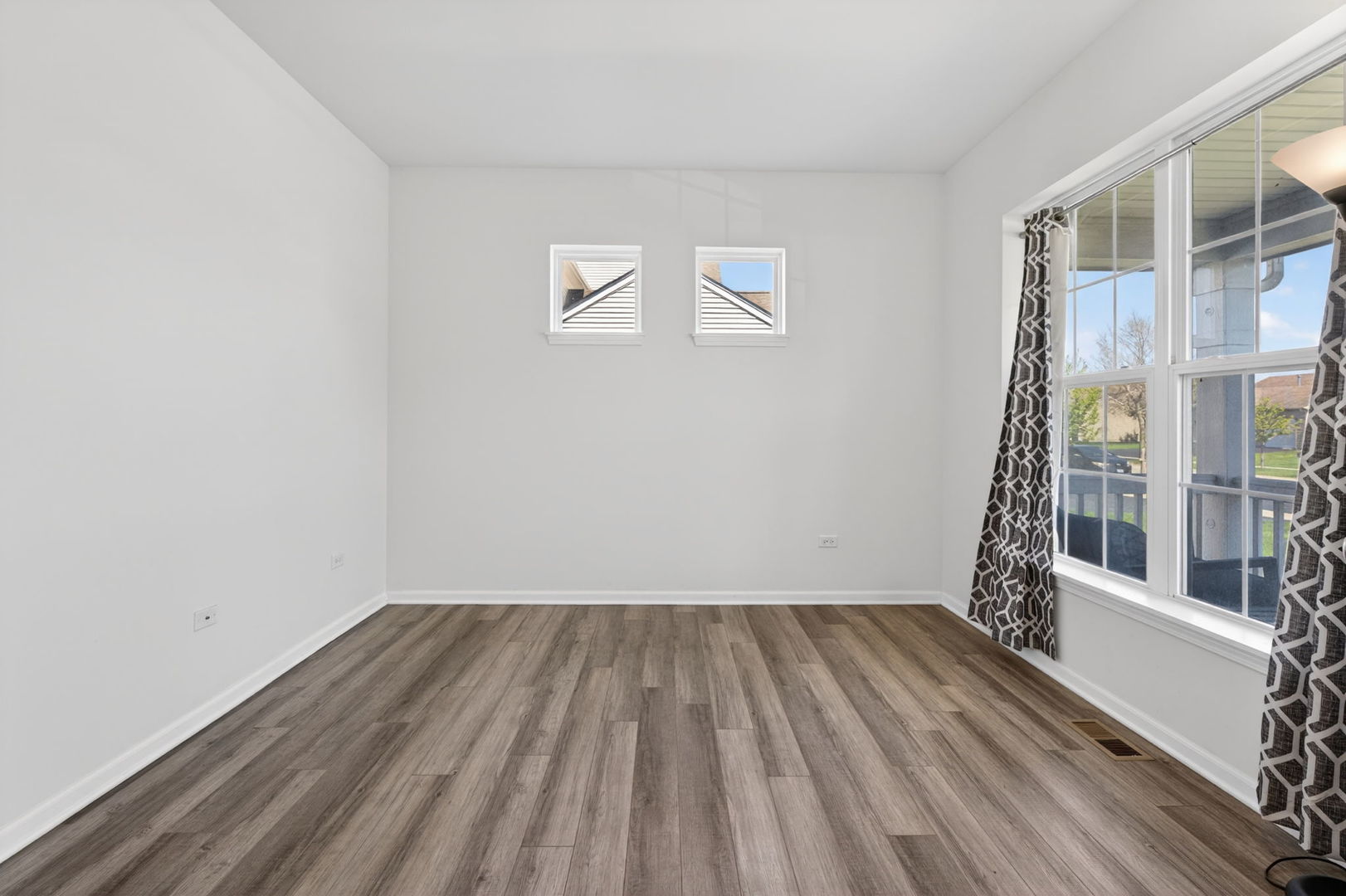 26010 S Indian Creek Trail, Channahon, IL 60410