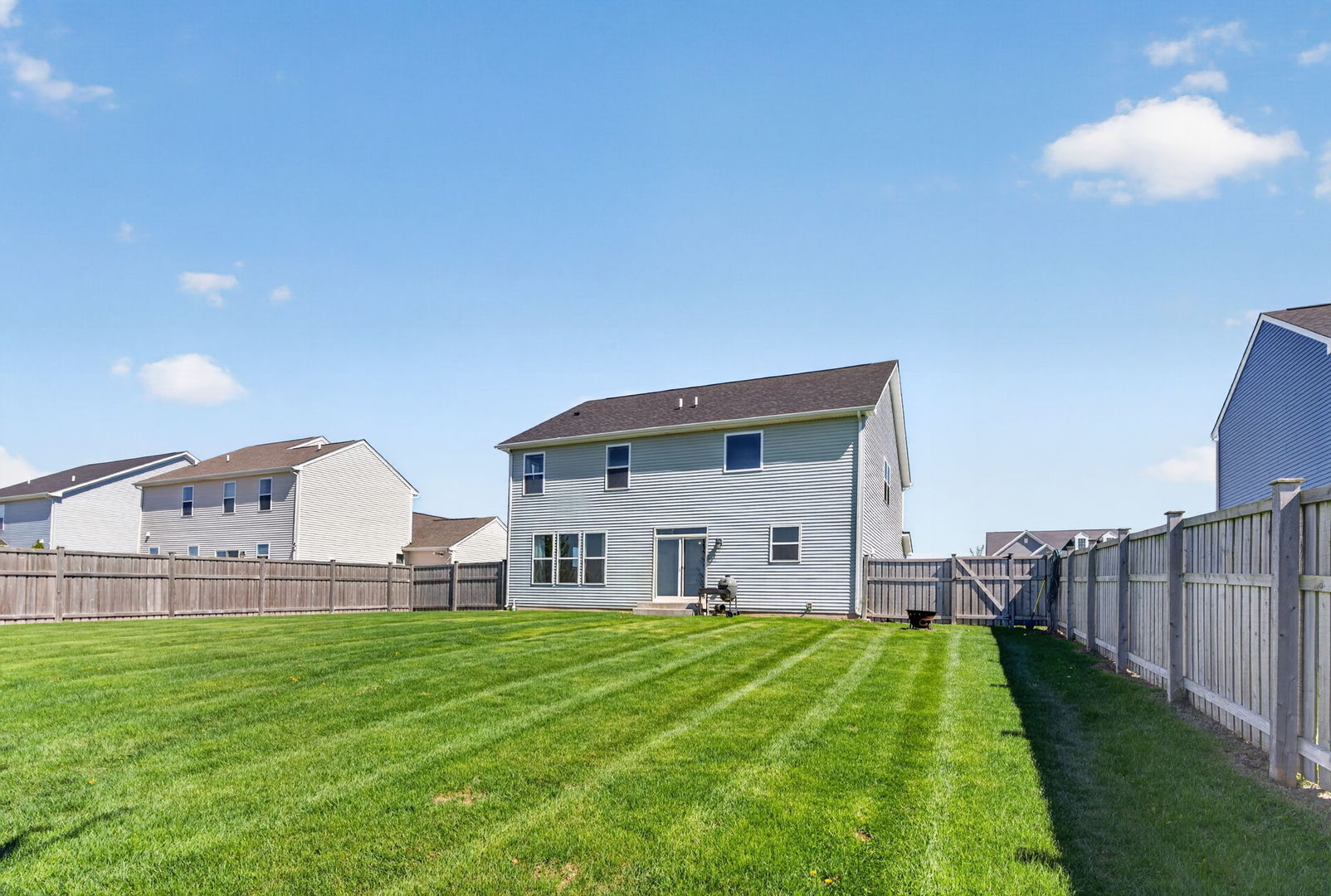 26010 S Indian Creek Trail, Channahon, IL 60410