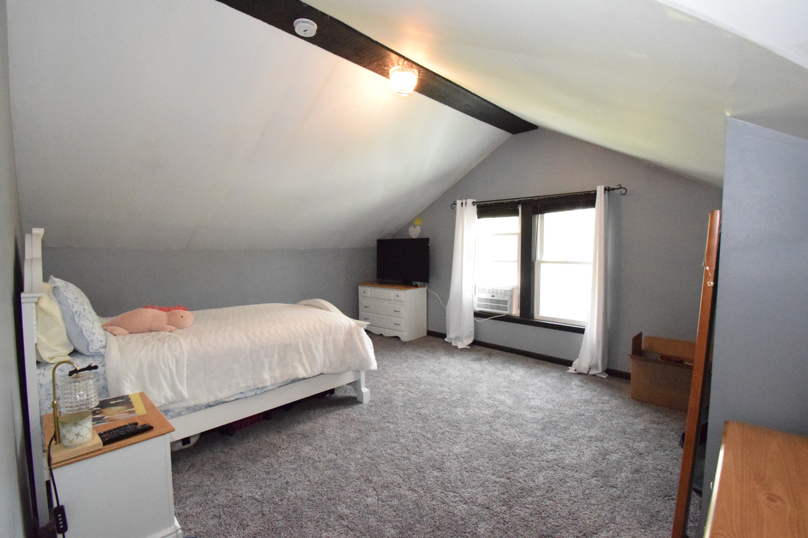 302 E Main Street, Yorkville, IL 60560