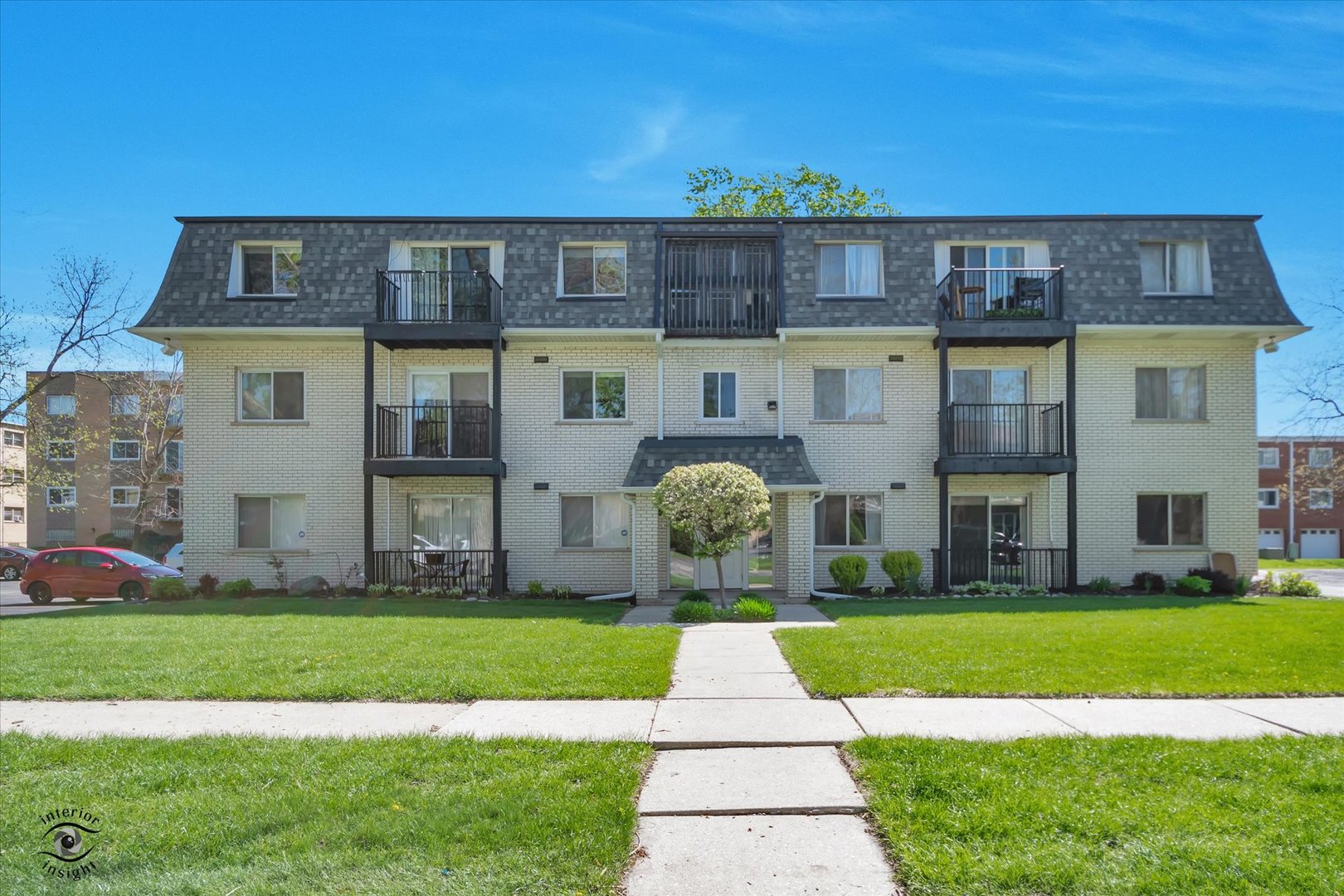 9621 S Karlov Avenue #301, Oak Lawn, IL 60453