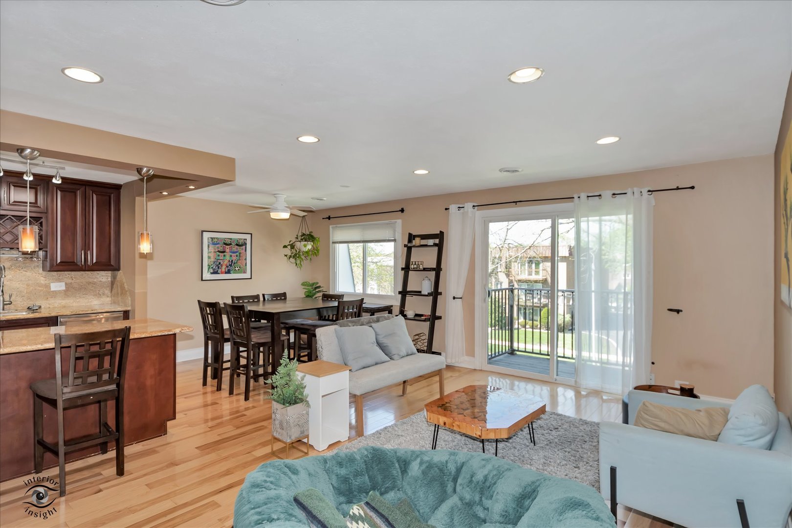 9621 S Karlov Avenue #301, Oak Lawn, IL 60453