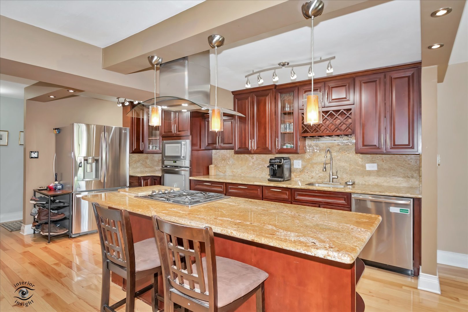 9621 S Karlov Avenue #301, Oak Lawn, IL 60453