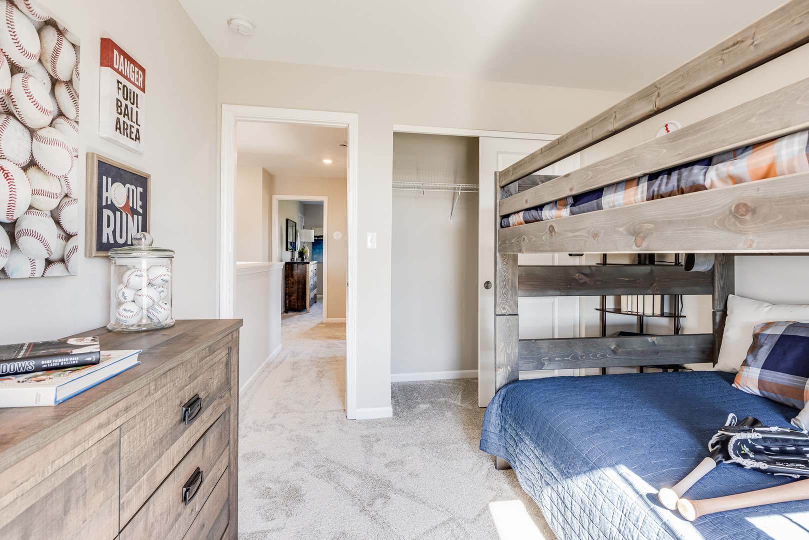 171 Blazing Star Trail, Oswego, IL 60543