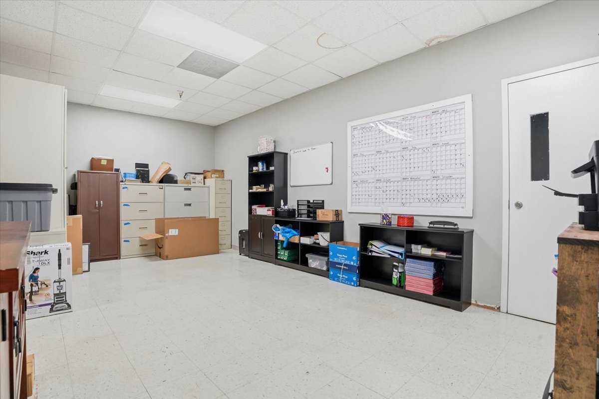 1301 S Lewis Avenue, Waukegan, IL 60085