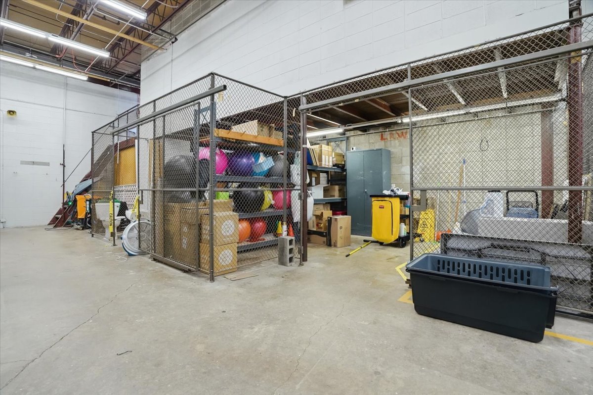 1301 S Lewis Avenue, Waukegan, IL 60085