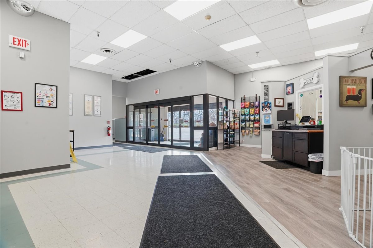 1301 S Lewis Avenue, Waukegan, IL 60085