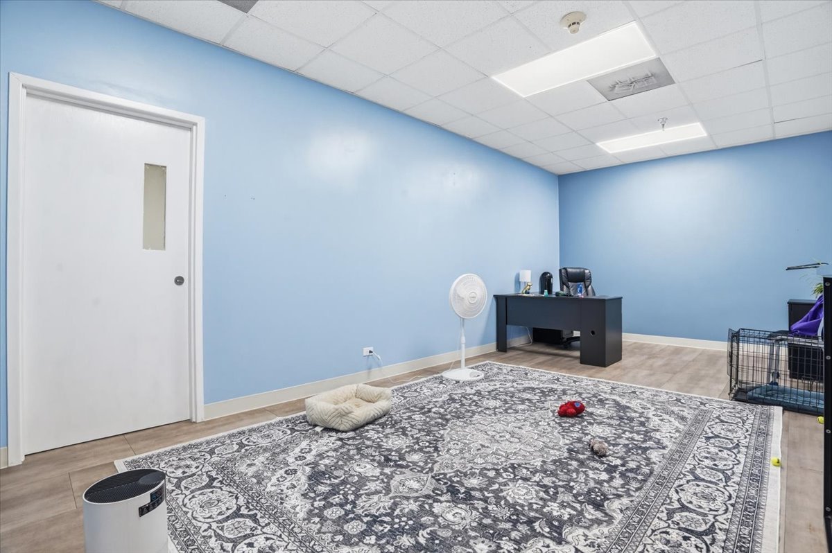 1301 S Lewis Avenue, Waukegan, IL 60085