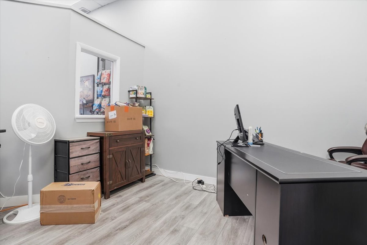 1301 S Lewis Avenue, Waukegan, IL 60085